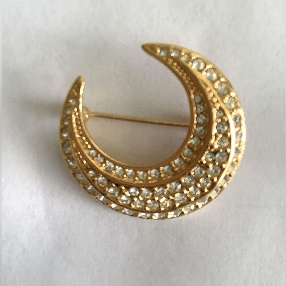 Joan Rivers Vintage Crescent Moon Brooch